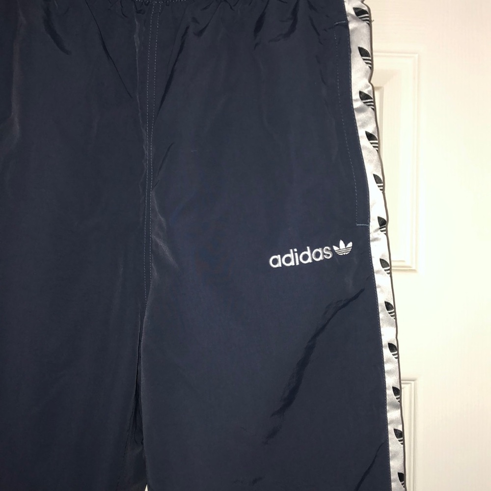 ADIDAS puff pants - Picture 2 of 3